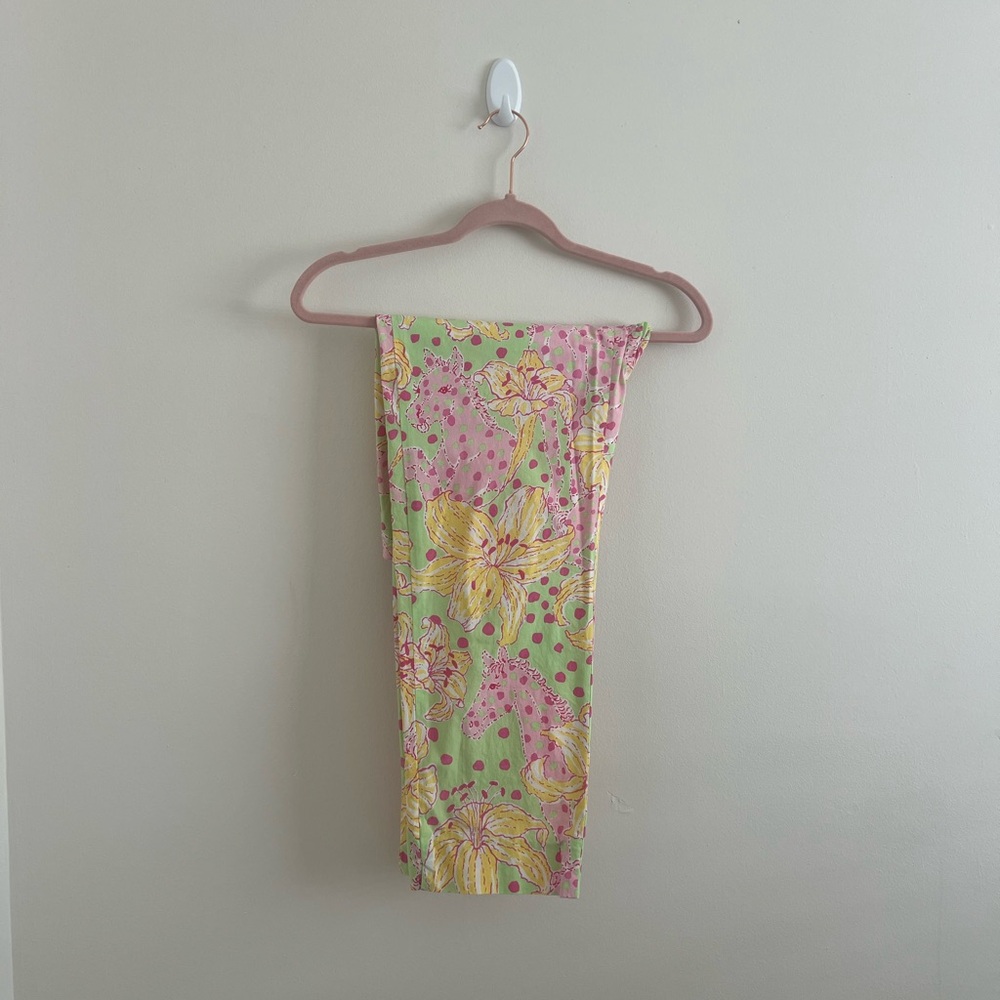 Lilly Pulitzer "Fillies For Lillies" Capris